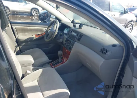 2004 Toyota Corolla Le z USA, uszkodzony, nr VIN 2T1BR38E84C299975